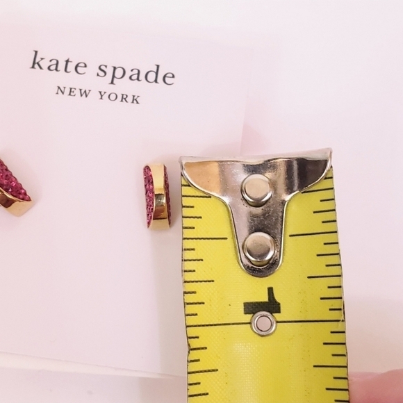NWT Kate Spade Sliced Scallop Pave Stud Earrings Red Gold - Picture 5 of 7